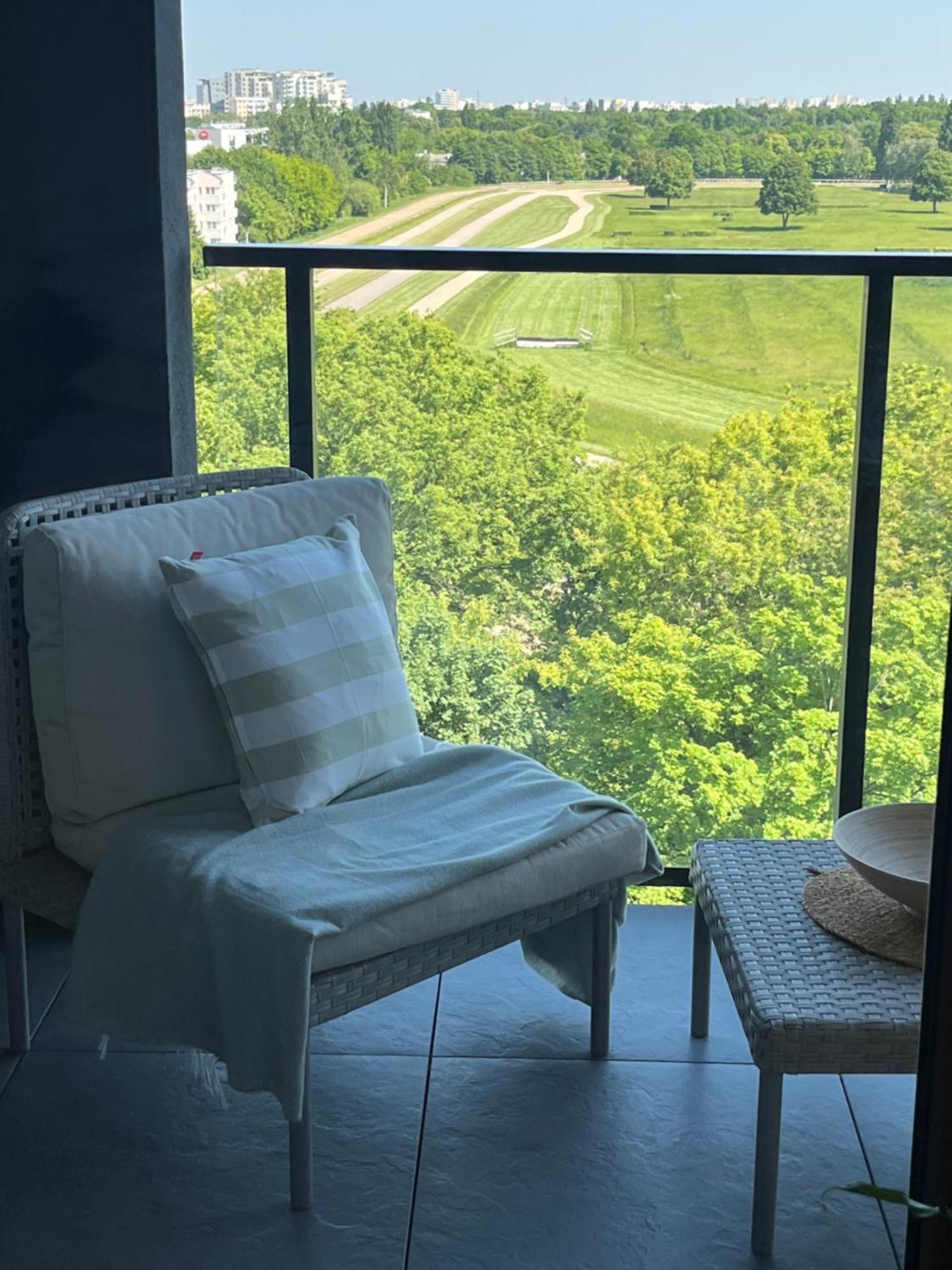 Warsaw Airport Wyscigi - City And Green View Apartment With Underground Garage Екстериор снимка